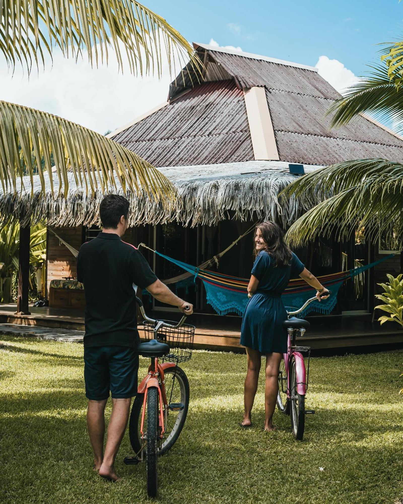 Bungalow Bali Hai Fare Exterior photo